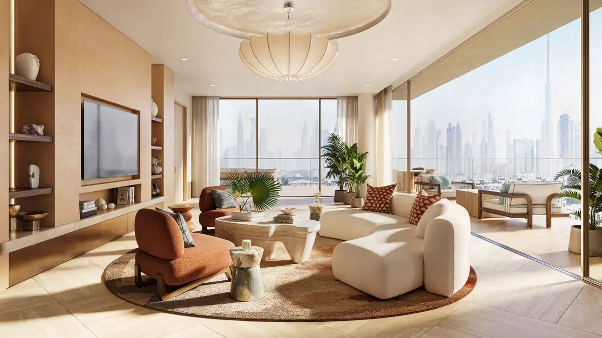 5-bedroom living room with views across the sea